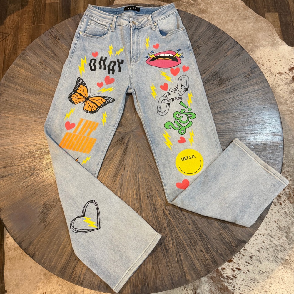 AKIRA Graphic Butterfly Pop Art Jeans High Rise Statement Denim Size 27 - Picture 2 of 11